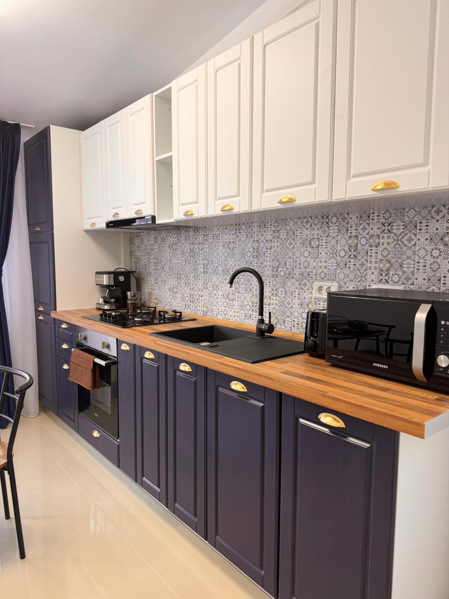 Jungle Loft Apartment Suceava Exterior foto