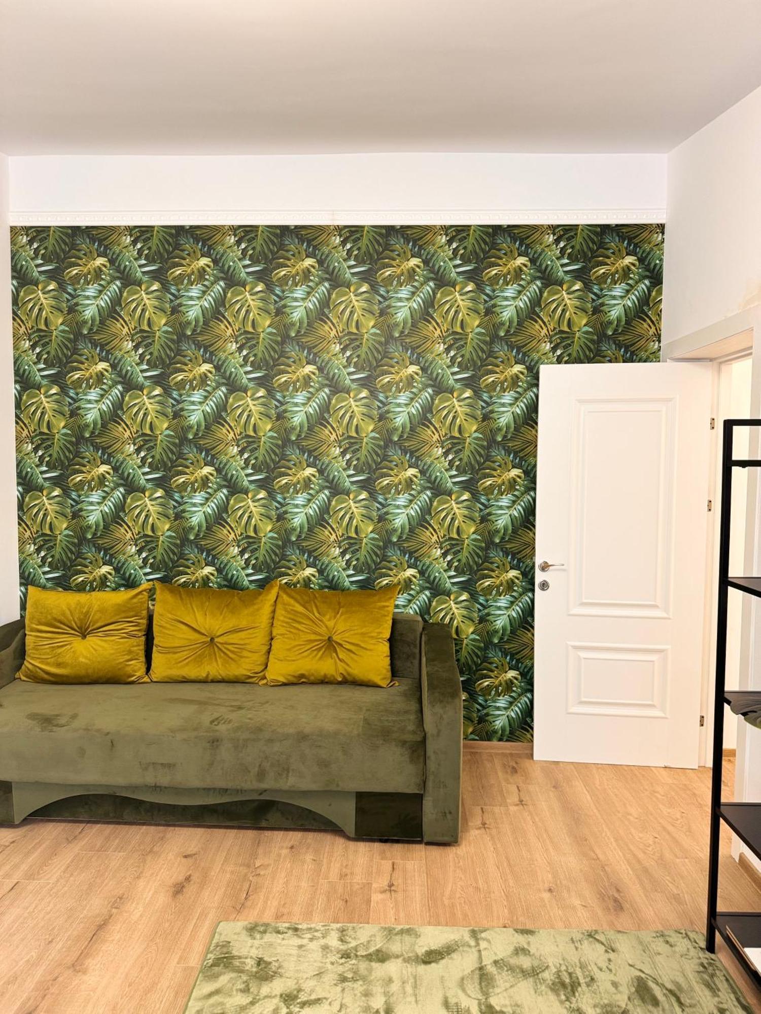 Jungle Loft Apartment Suceava Exterior foto